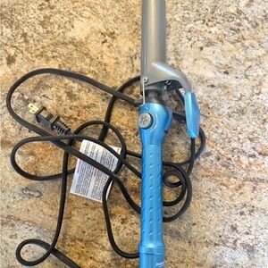 Babyliss 1.25 curling iron